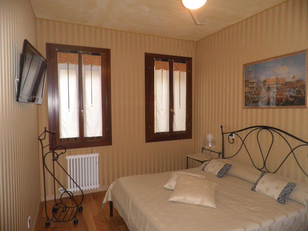 Ca' Delle Maschere Venetië Buitenkant foto