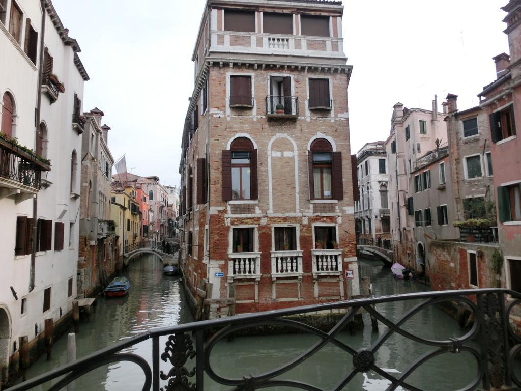 Ca' Delle Maschere Venetië Buitenkant foto
